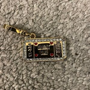 Juicy couture admit one charm